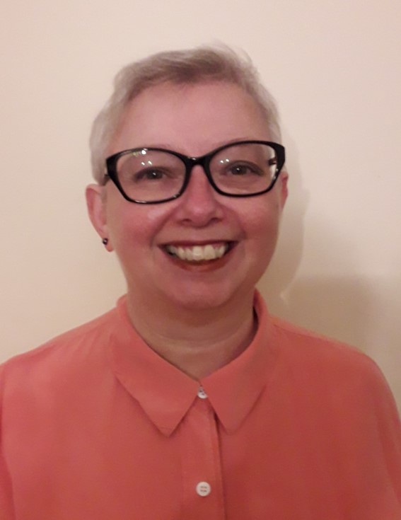 Gillian Caldicott - Professional trainer with 28 years experience