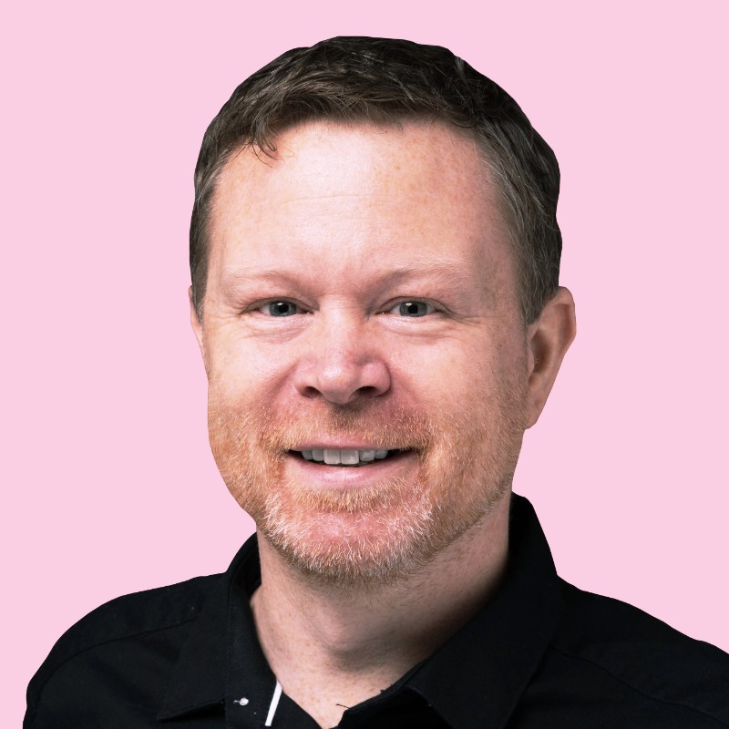 Mark Young - Professional trainer with 20 years experience