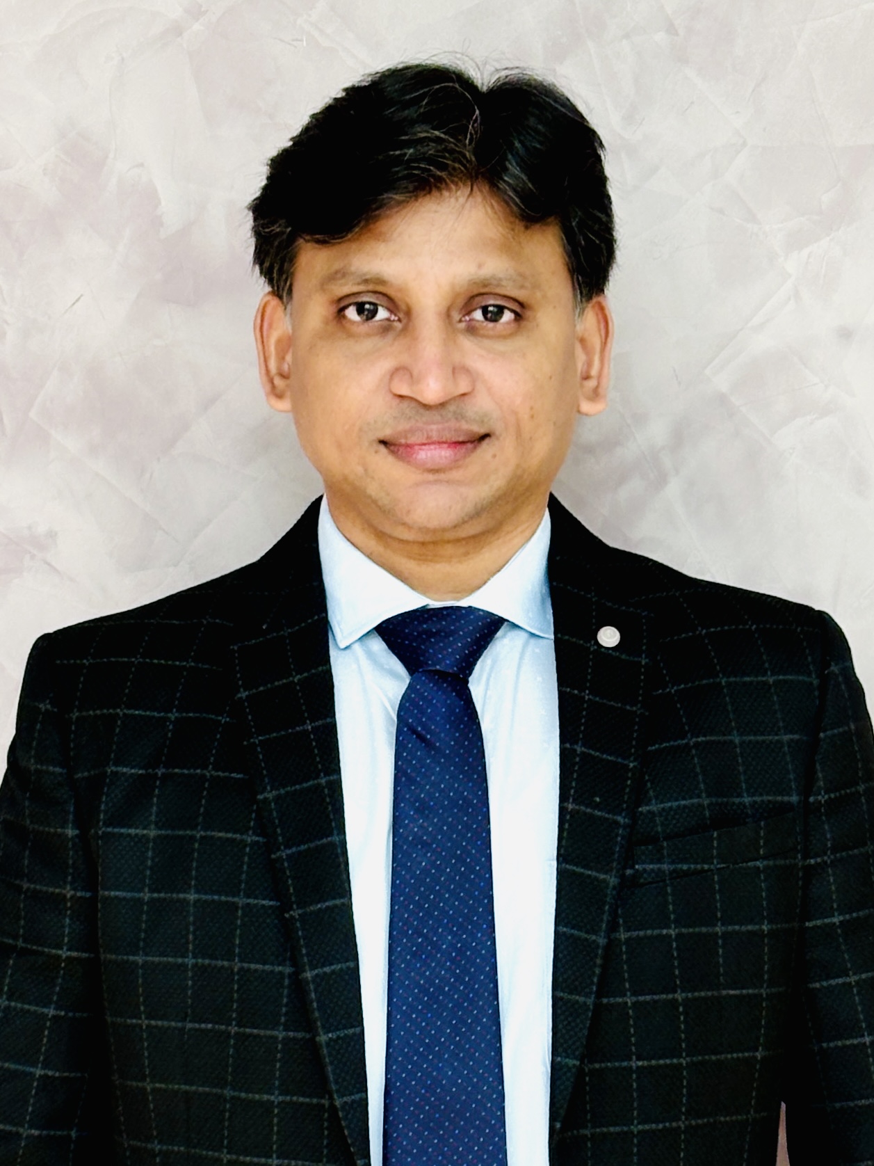 Seetharam Kandarpa - Professional trainer with 23 years experience